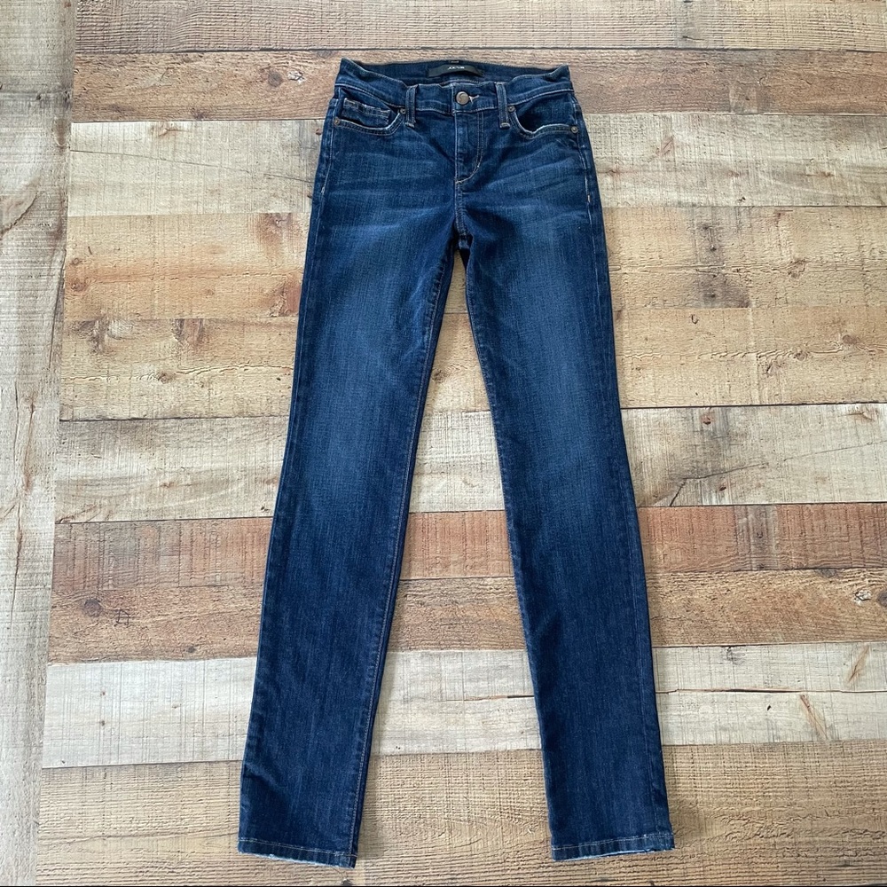 Joe's Jeans Straight Leg Narrow Fit Designer Jeans Dark Blue Wash  Size 23